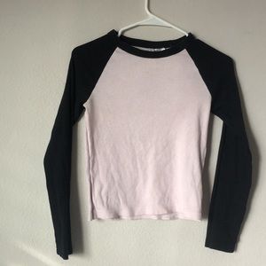 Black and white H&M baseball shirt